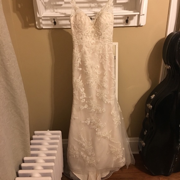 NWT Casa Blanca Wedding Gown - Picture 4 of 7